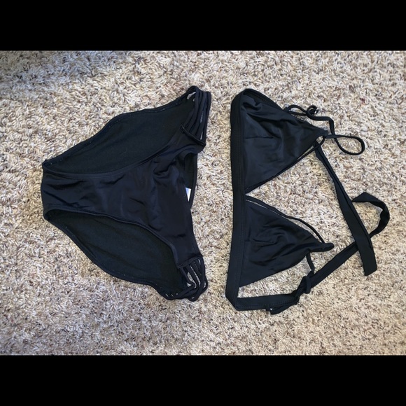 Swim suit - Picture 1 of 2